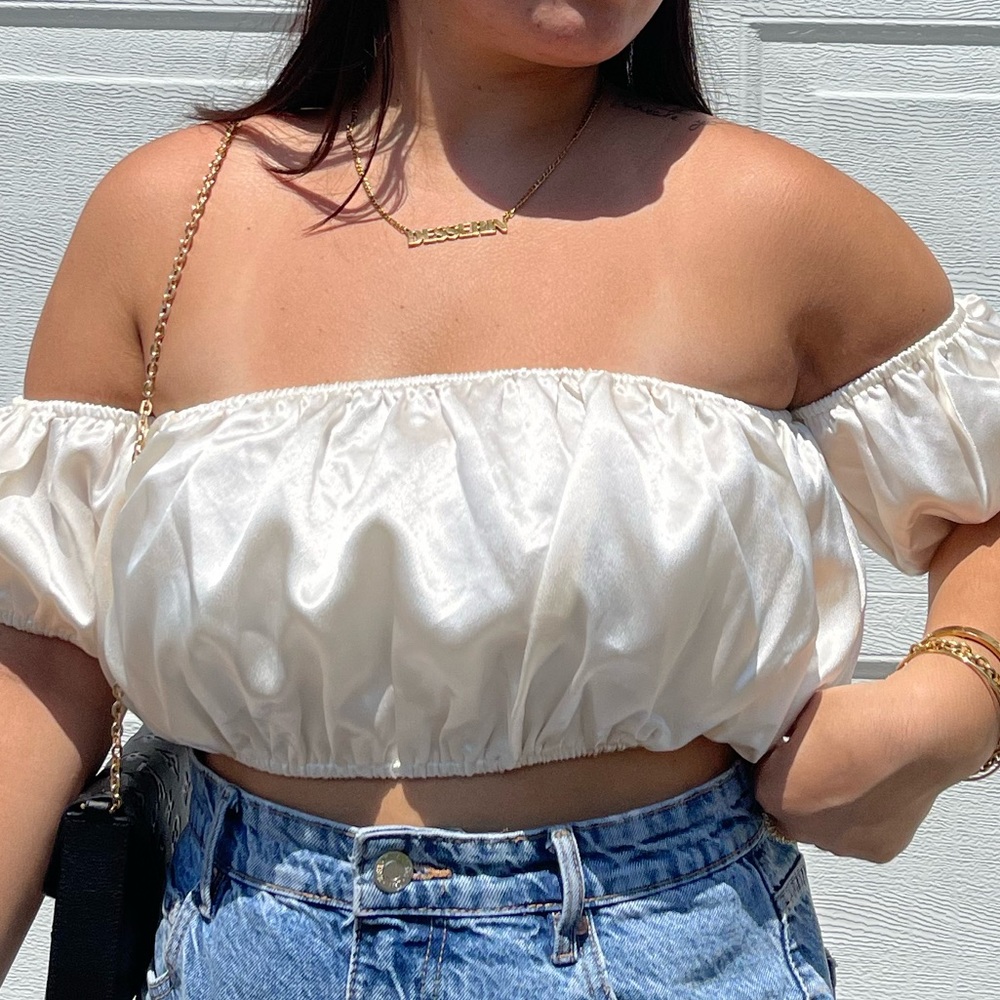 Forever 21 Off the Shoulder Top